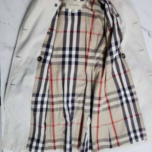 Burnerry kids trench coat (fit women’s xs) - Picture 3 of 7